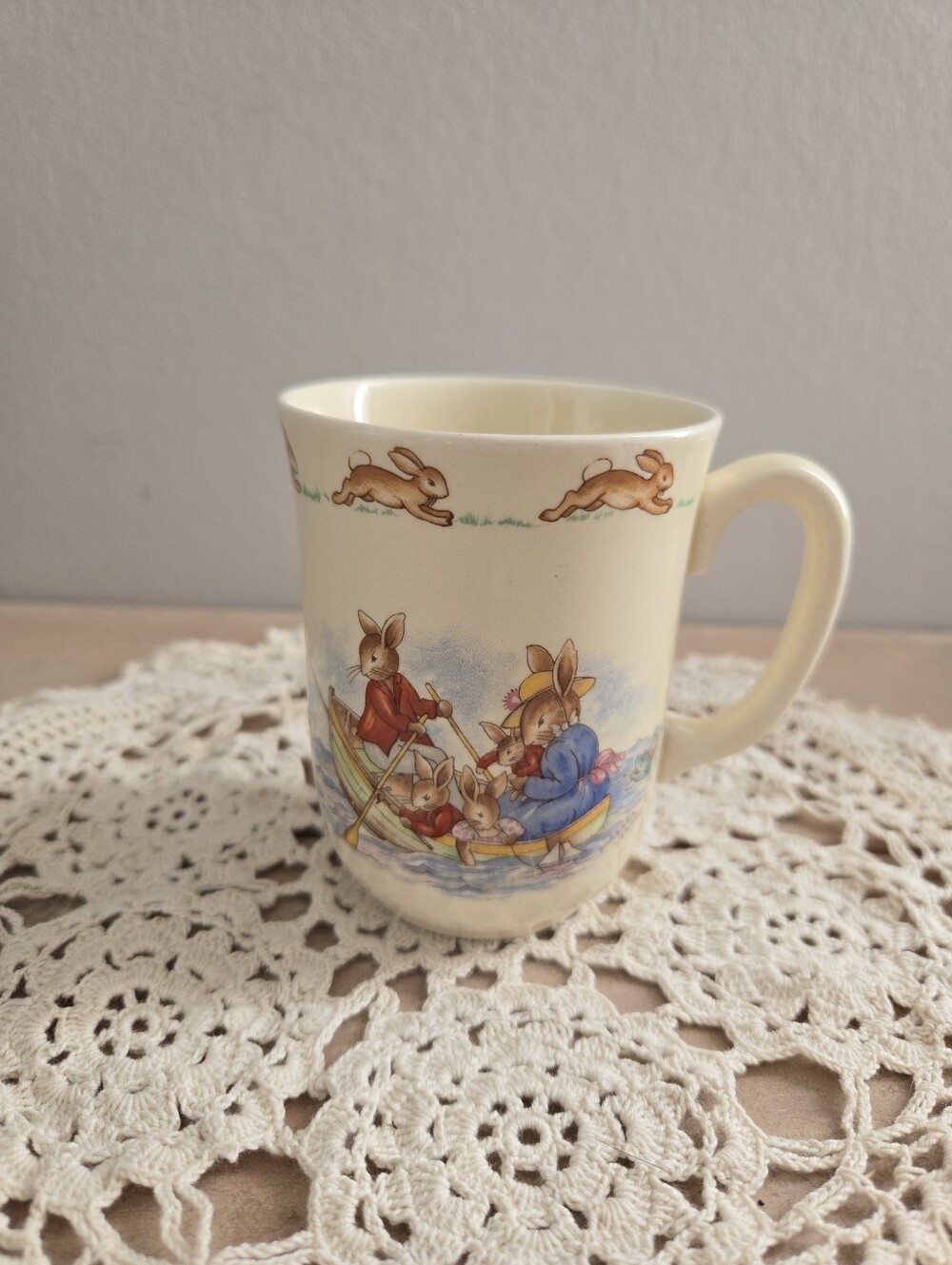Vintage Royal Doulton Bunnykins Mug Era 1937-1953 Fishing Scene